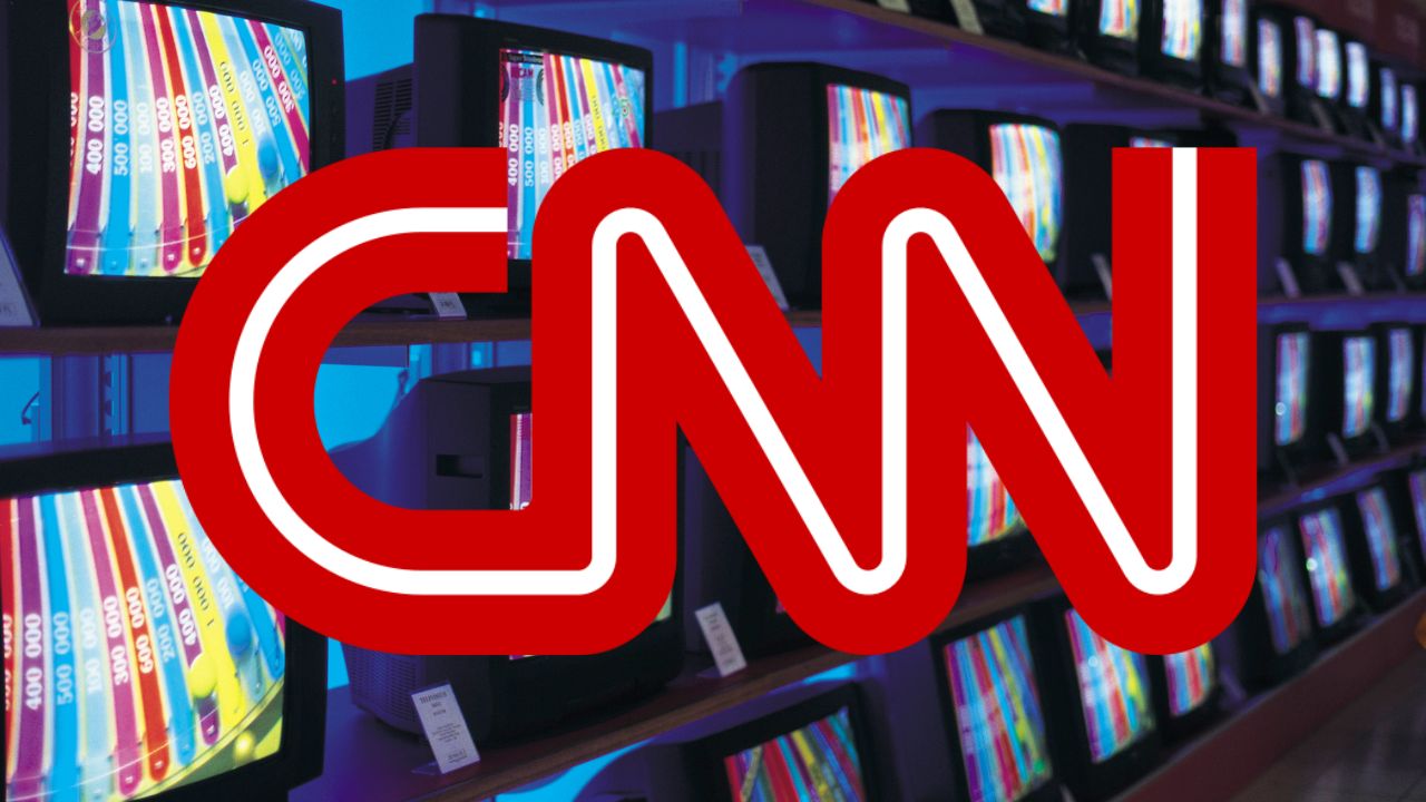 CNN started their layoff on Wednesday and Thursday, according to a staff-wide memo sent out this Wednesday.
