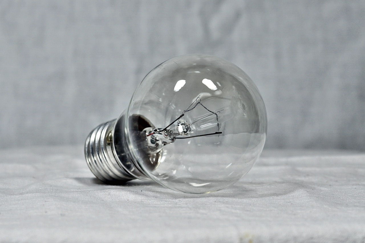 A new proposal by the Biden administration seeks to take away your choice of a traditional light bulb and let you use only LED bulbs.